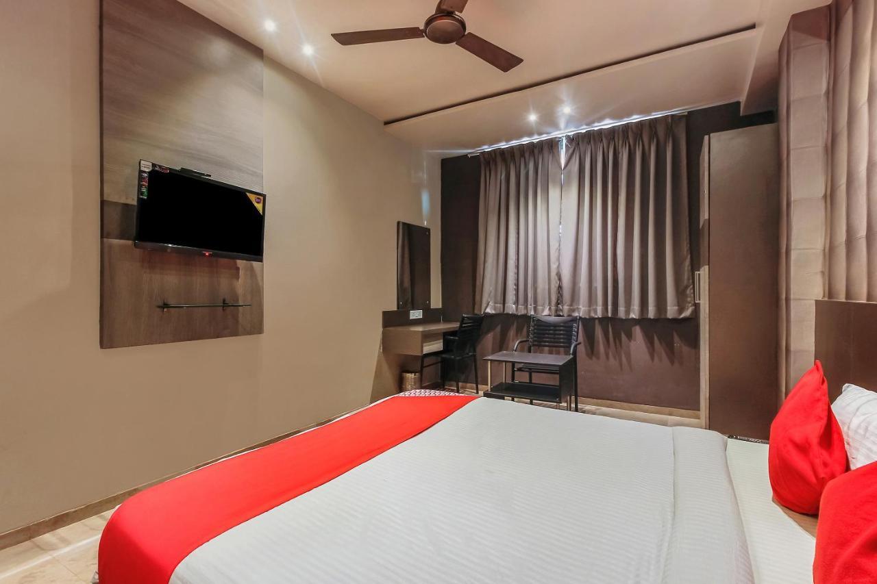 Oyo 26991 Stanza Luxurios Stay Zahirabad Extérieur photo