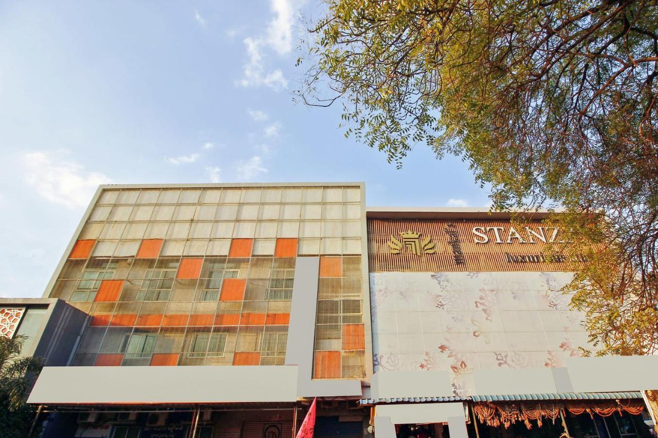 Oyo 26991 Stanza Luxurios Stay Zahirabad Extérieur photo